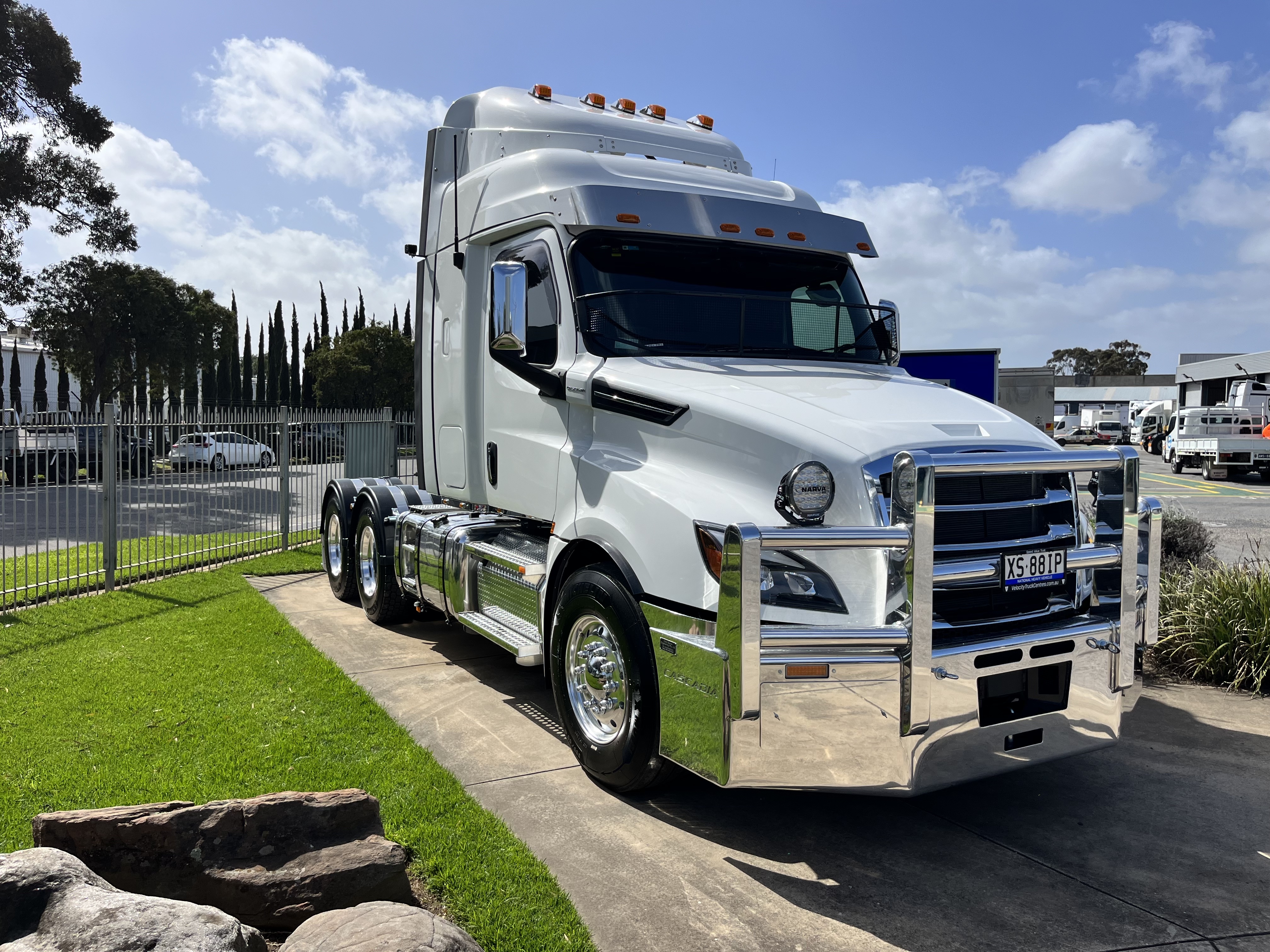 FREIGHTLINER CASCADIA number 2!