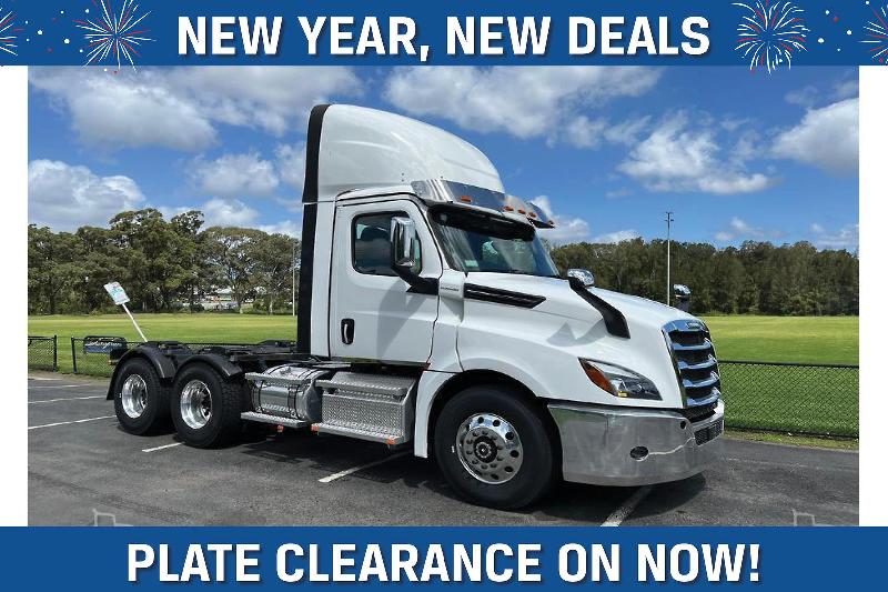 2023 Freightliner Cascadia 126