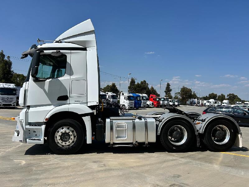 2019 Mercedes-Benz Actros 3358LS 