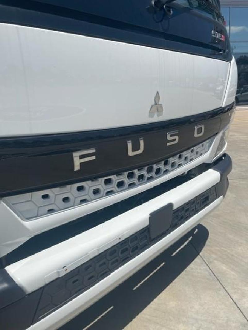 2024 Fuso Canter 515 