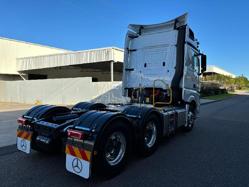 2023 Mercedes-Benz Actros 2663 