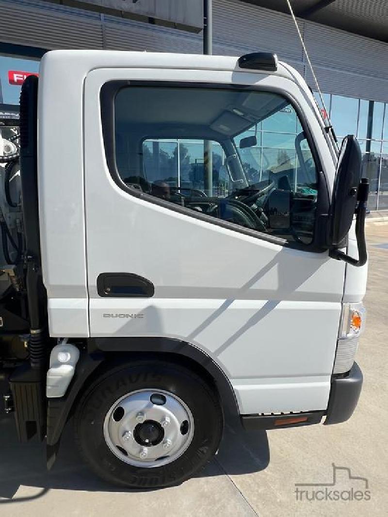 2022 Fuso Canter 615 