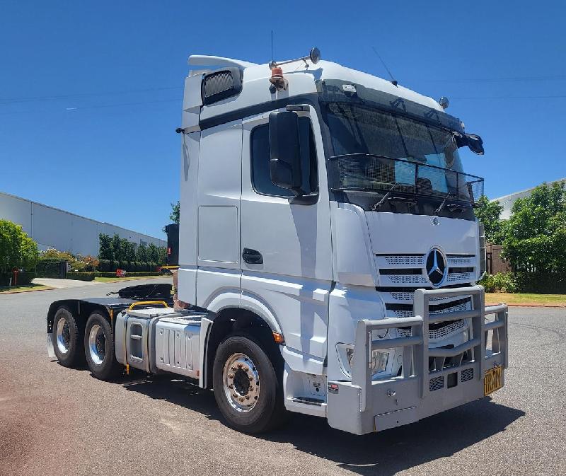 2018 Mercedes-Benz Actros 2763LS