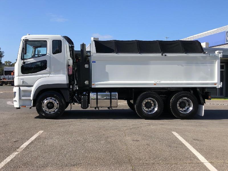 2024 Fuso Shogun FV70 460 