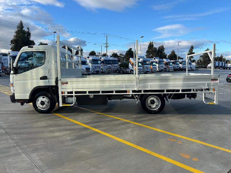 2024 Fuso Canter 515 