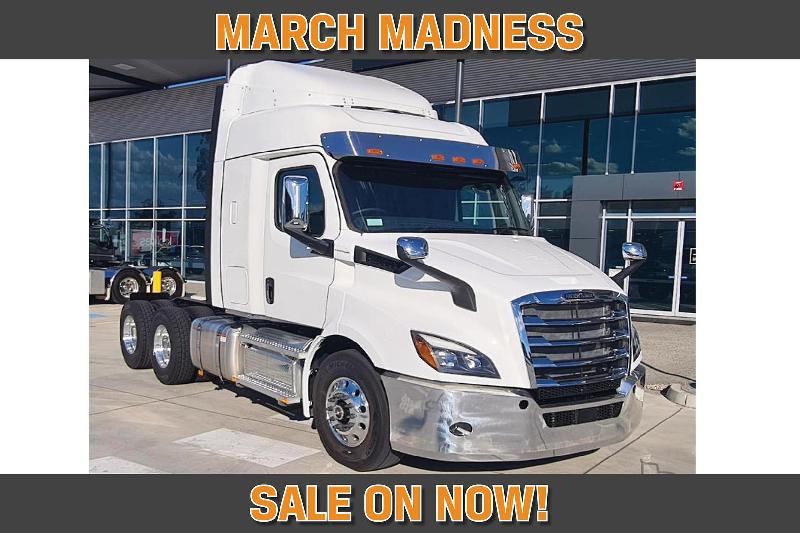 2023 Freightliner Cascadia 116