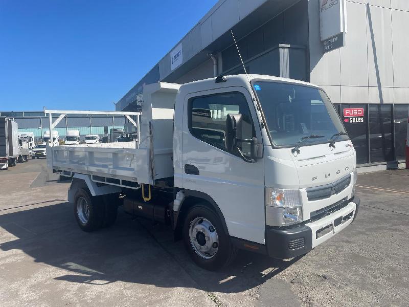 2022 Fuso Canter 815 Wide 