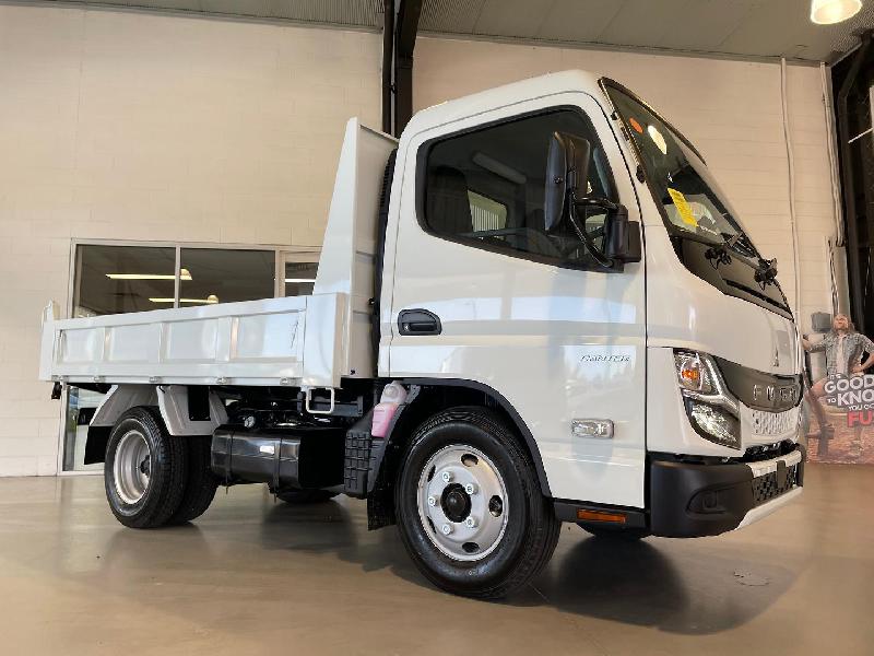 2024 Fuso CANTER 615 