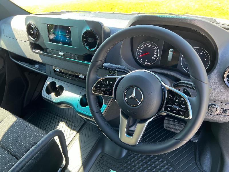 2024 Mercedes-Benz Sprinter 311CDI Medium Wheelbase Auto RWD 