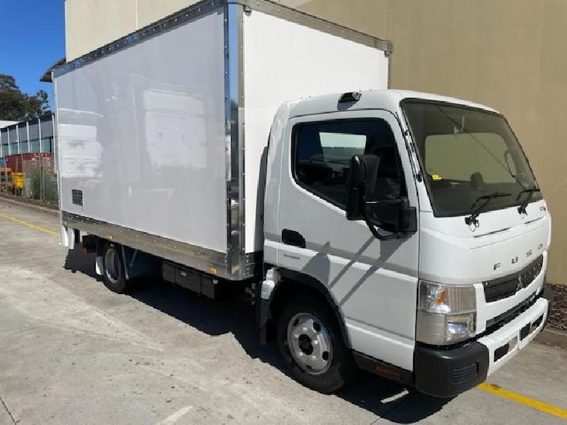 2024 Fuso CANTER 515 Canter 515 Pantech Car Licence 