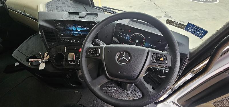 2024 Mercedes-Benz 2663 Actros 