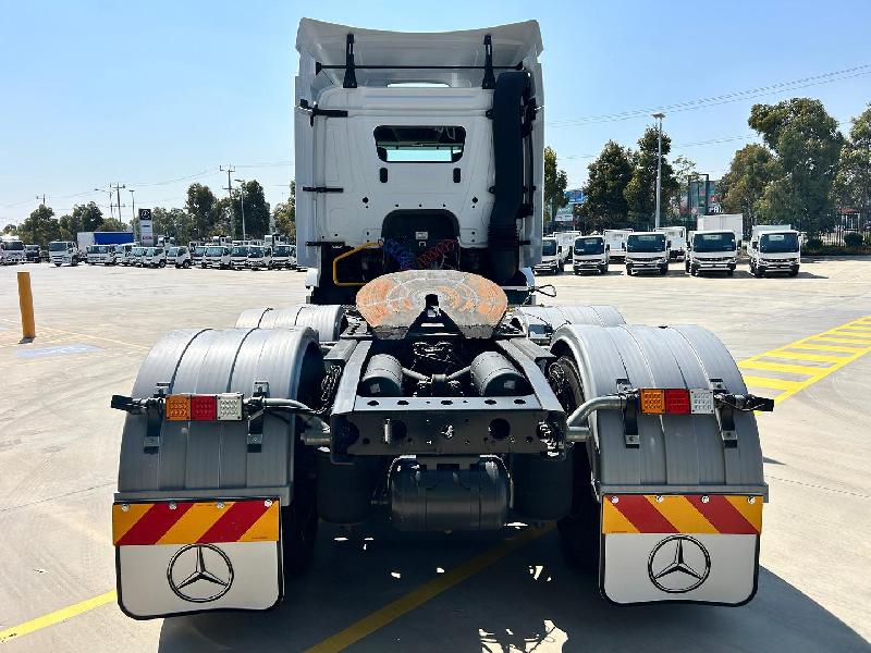 2019 Mercedes-Benz Actros 3358LS 