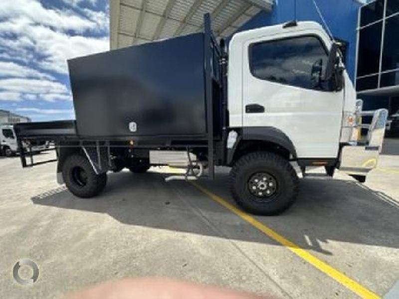 2023 Fuso Canter 