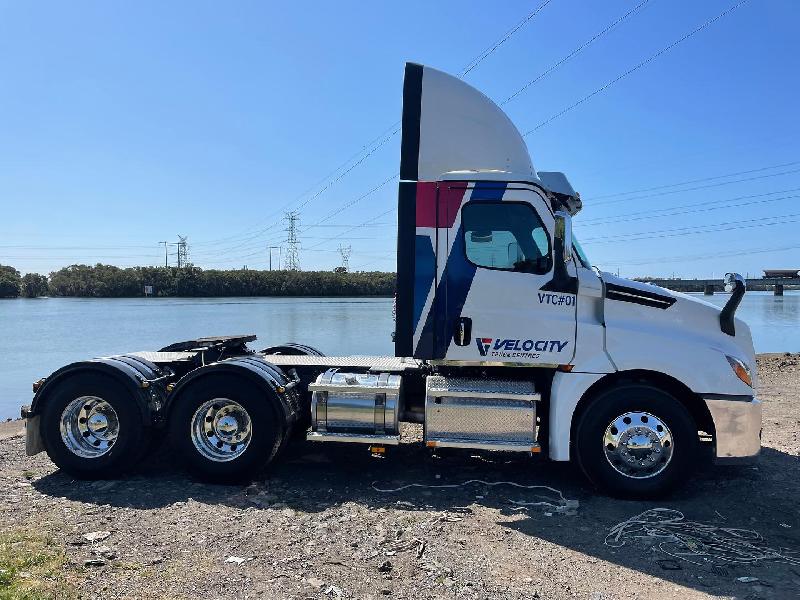 2023 Freightliner Cascadia 126 