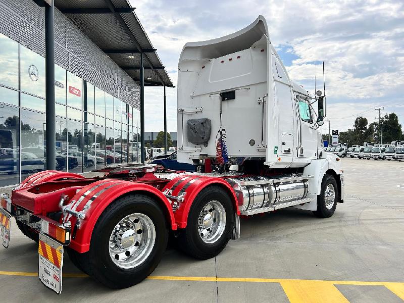 2018 Western Star 5800 Series 5864SS 