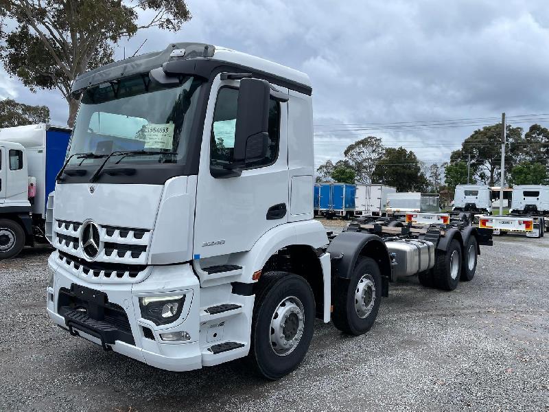 2024 Mercedes-Benz Arocs 3246 