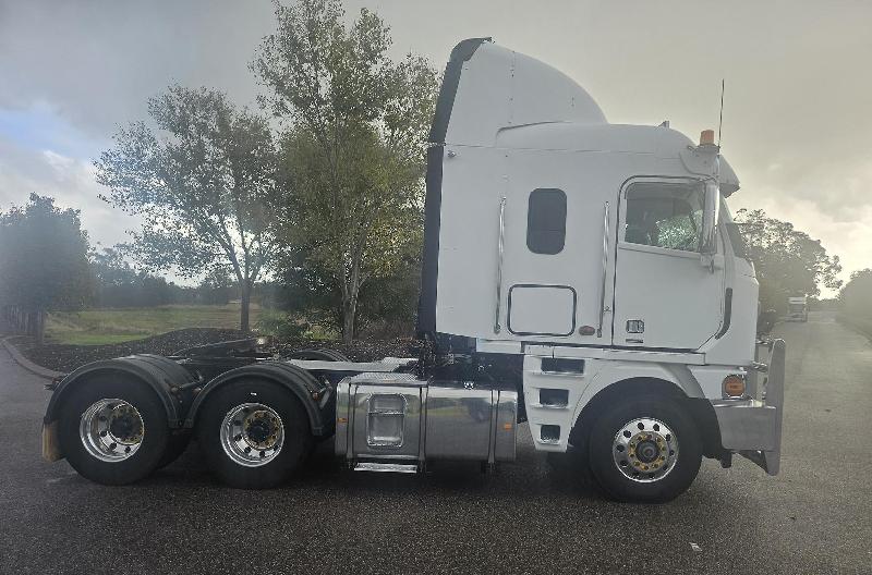 2018 Freightliner Argosy 101 