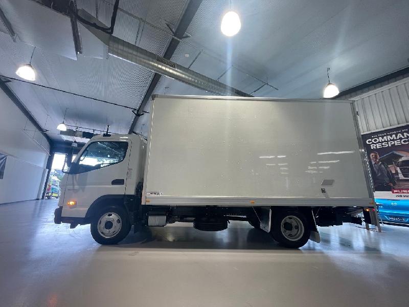 2024 Fuso CANTER 515 