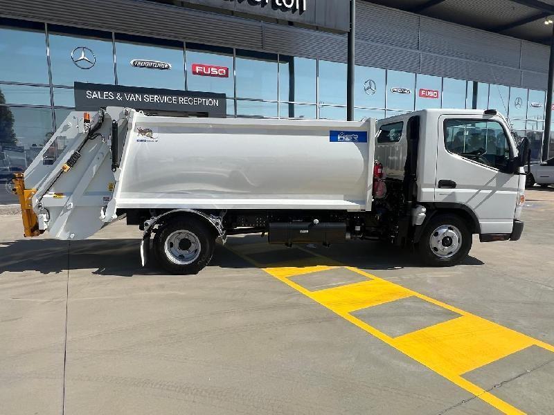 2022 Fuso Canter 615 