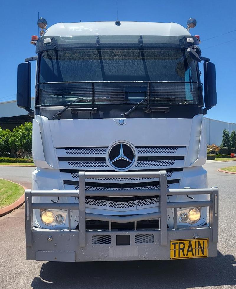 2018 Mercedes-Benz Actros 2763LS 