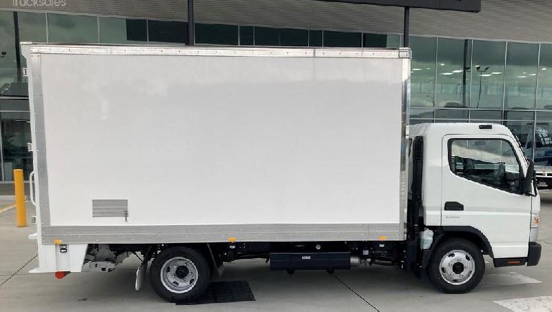 2023 Fuso Canter 515 