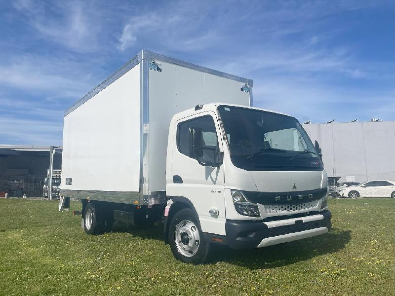 2024 Fuso Canter 815