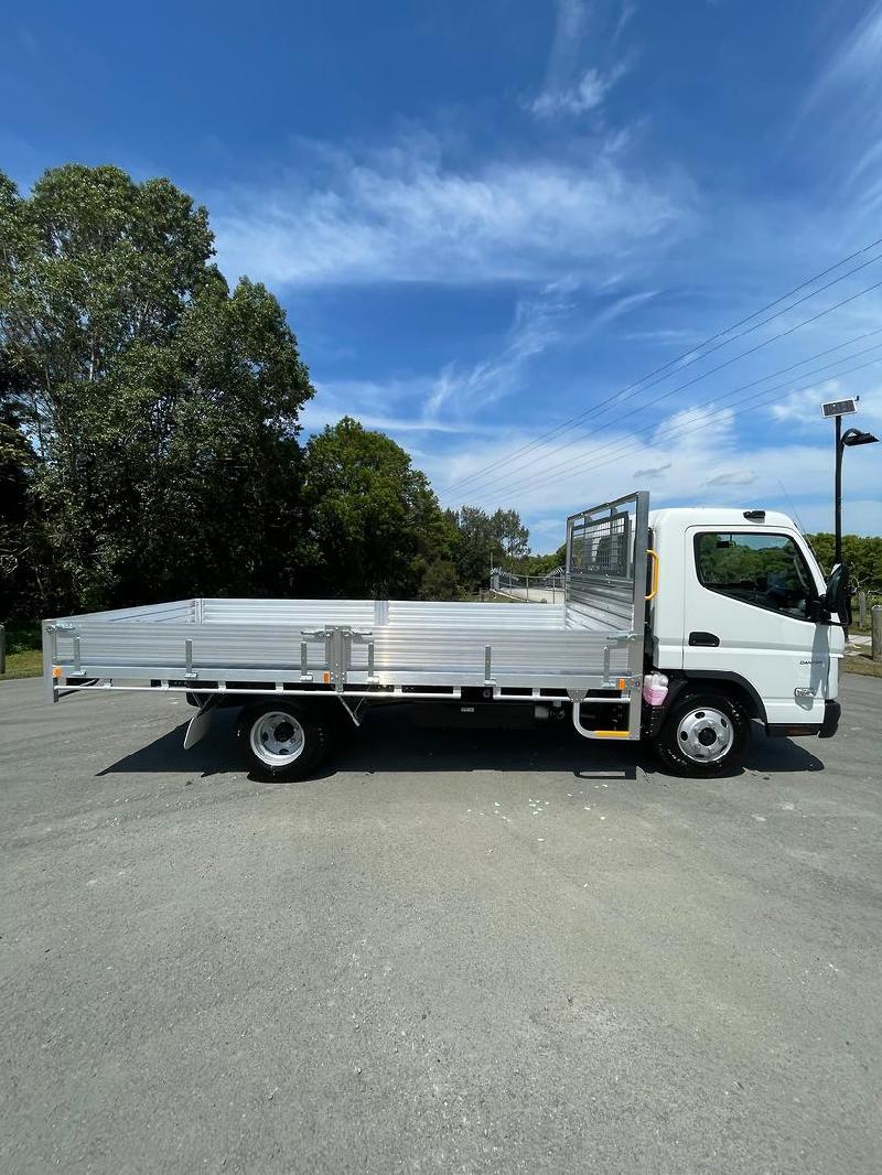 2024 Fuso Canter 615 