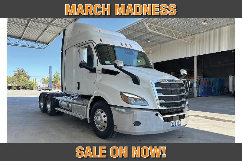 2023 Freightliner Cascadia 116