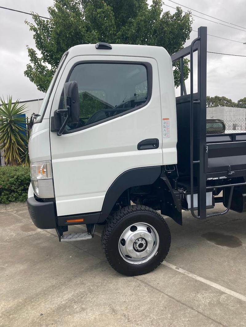 2023 Fuso Canter 4X4 