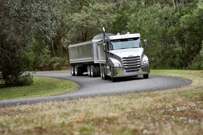 2024 Freightliner Cascadia 116 Tipper 