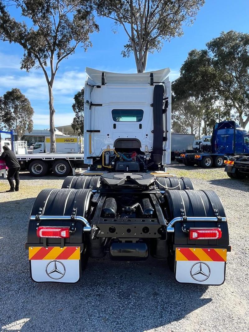 2023 Mercedes-Benz Actros 2663 