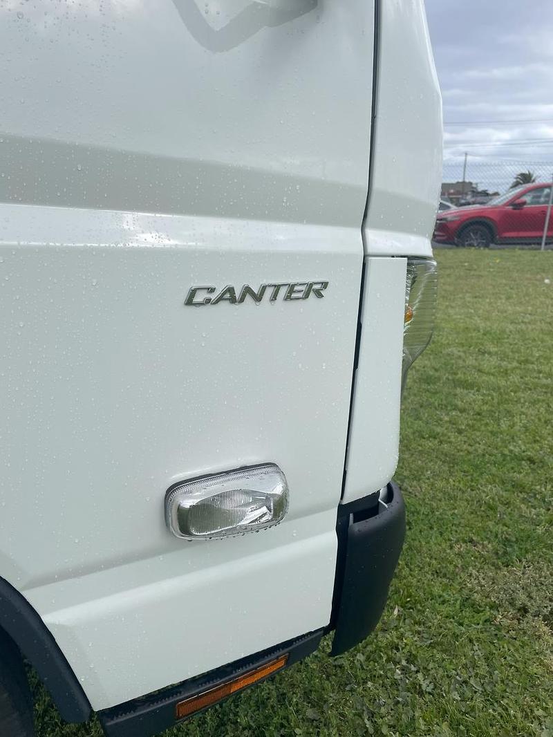 2024 Fuso Canter 515 