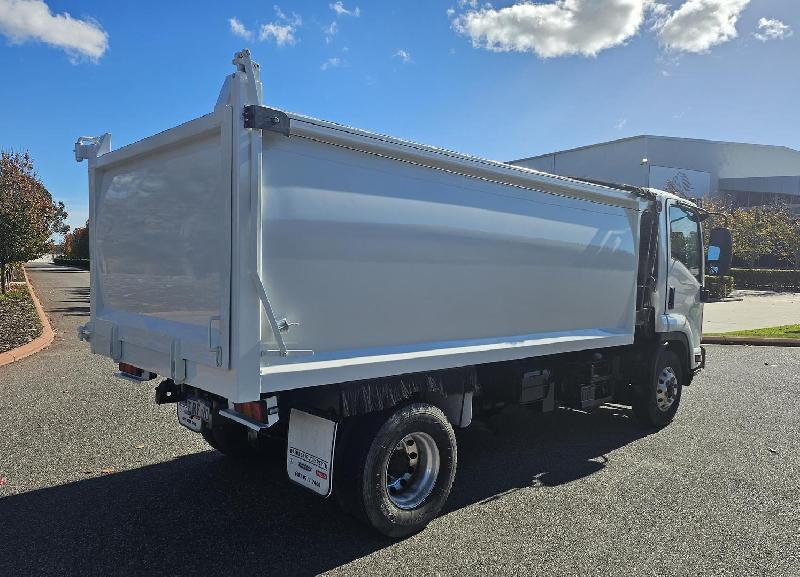 2014 Isuzu Frr 500 