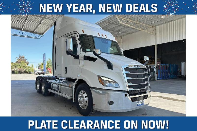 2023 Freightliner Cascadia 116