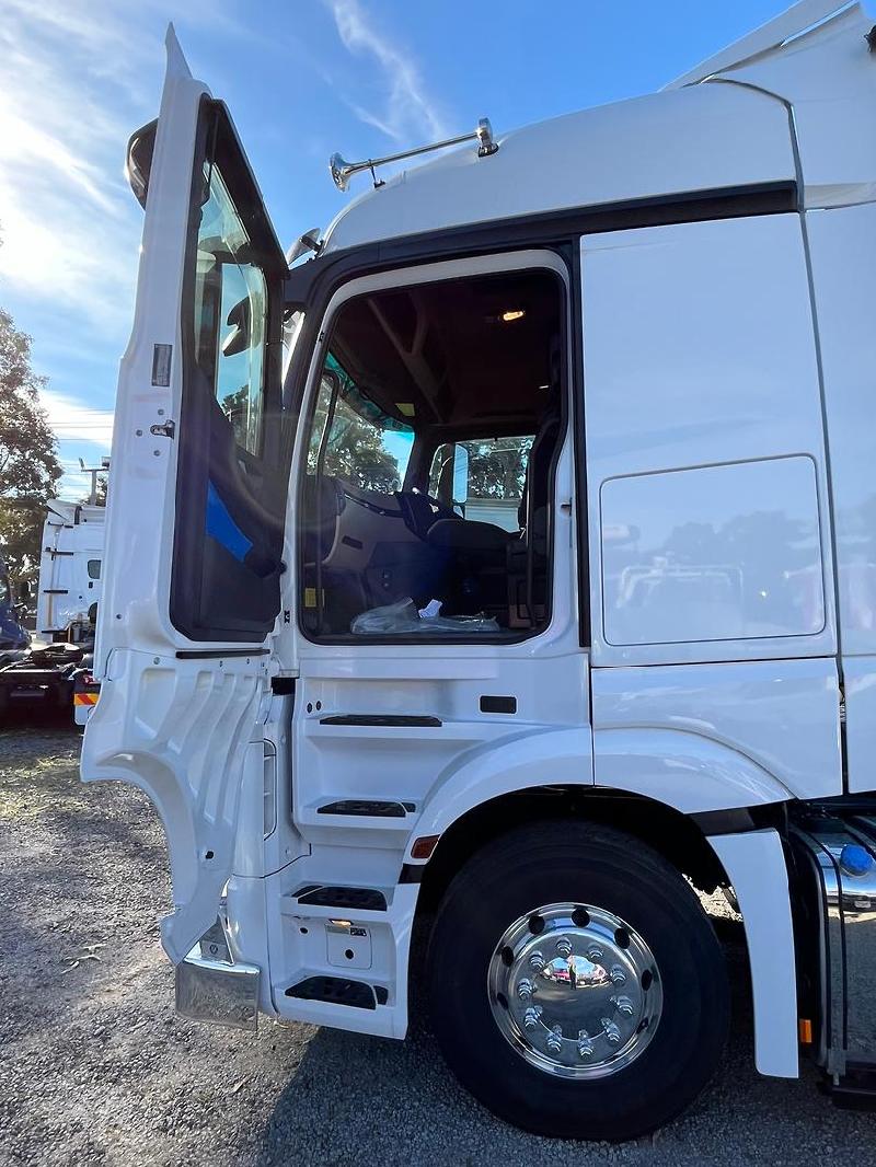 2024 Mercedes-Benz Actros 2663 