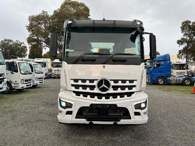 2024 Mercedes-Benz Arocs 3246 