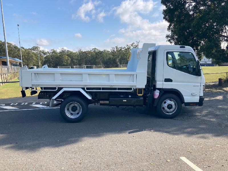 2024 Fuso Canter 815 Tipper 