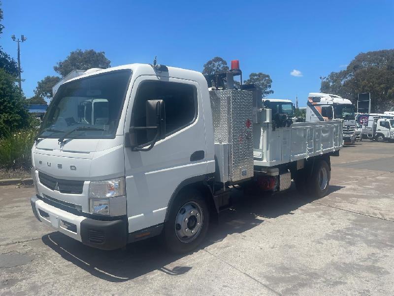 2017 Fuso Canter 815 