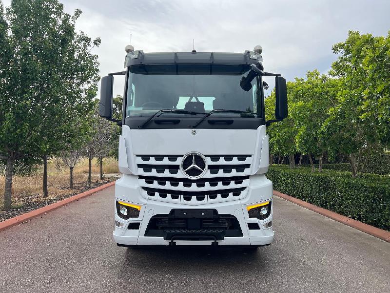 2023 Mercedes-Benz Arocs 3253 