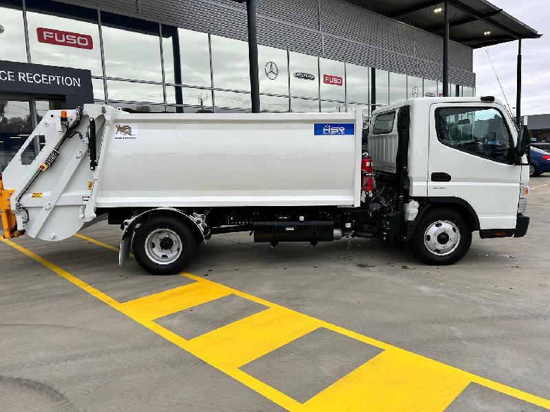 2022 Fuso Canter 615 