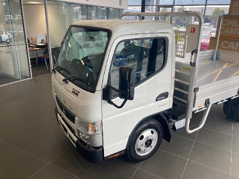 2024 Fuso CANTER 515 