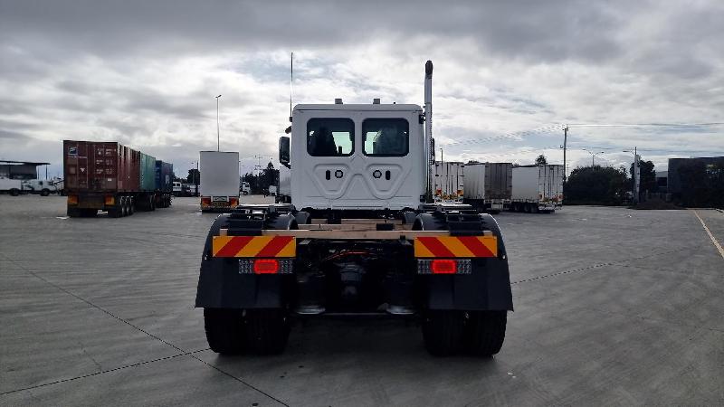 2024 Freightliner Cascadia 116 Tipper 