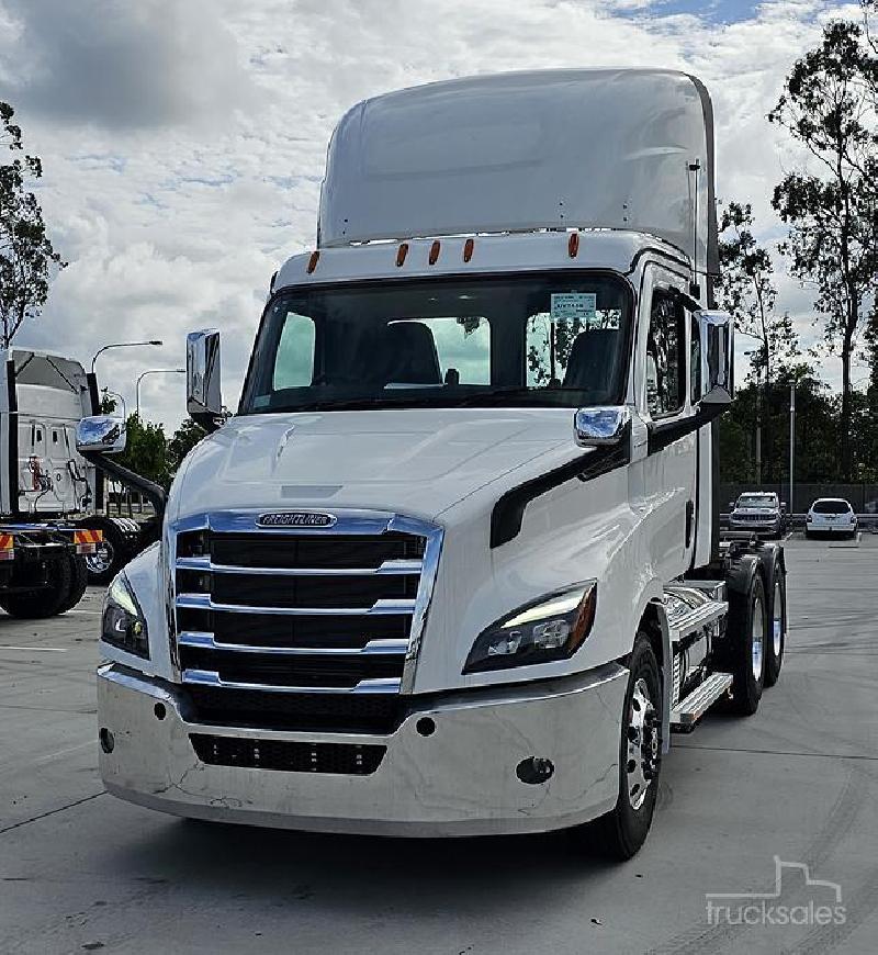 2023 Freightliner Cascadia 116 