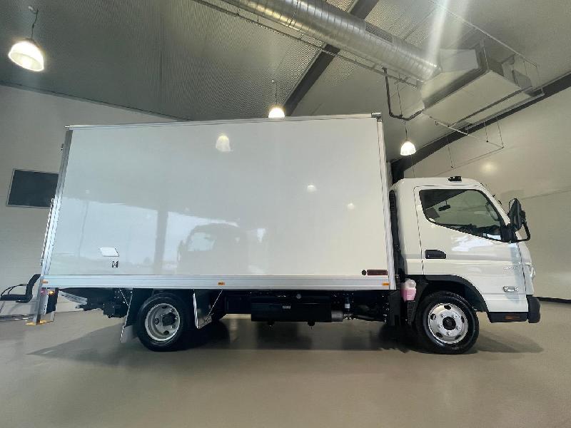 2024 Fuso CANTER 515 