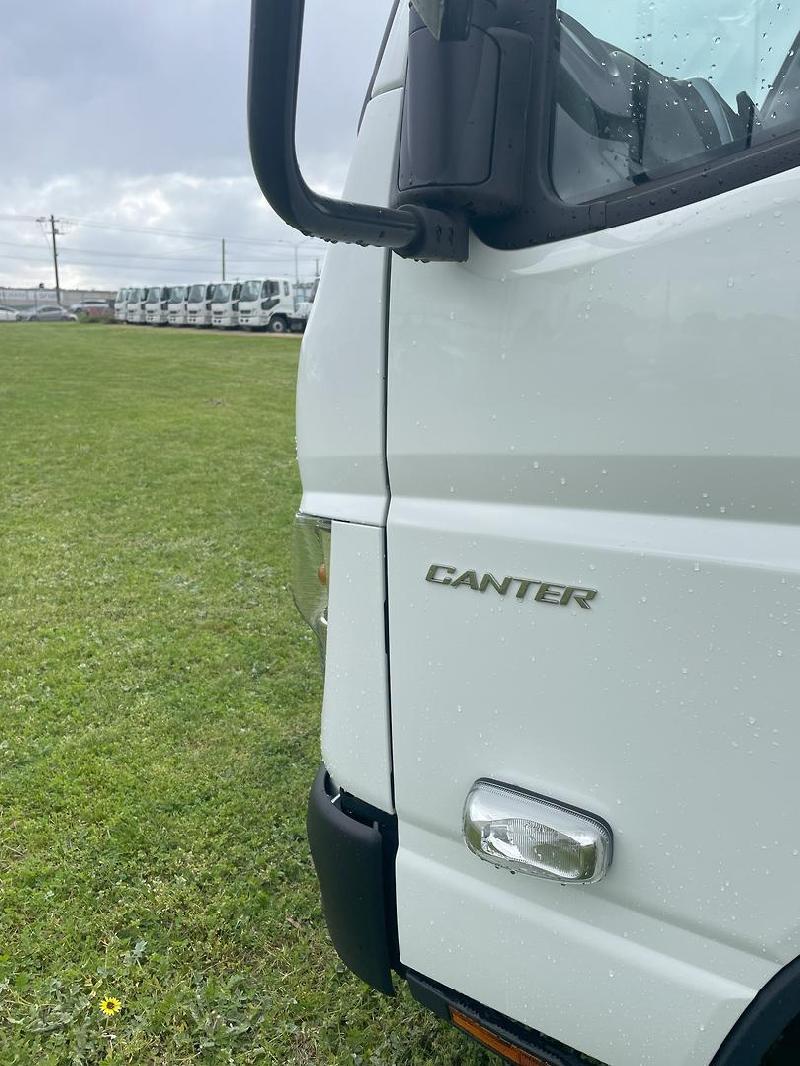 2024 Fuso Canter 515 