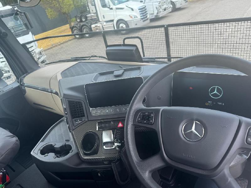 2023 Mercedes-Benz Actros 2658 