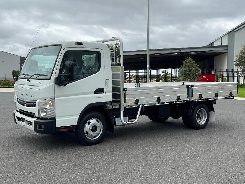 2023 Fuso Canter 515 