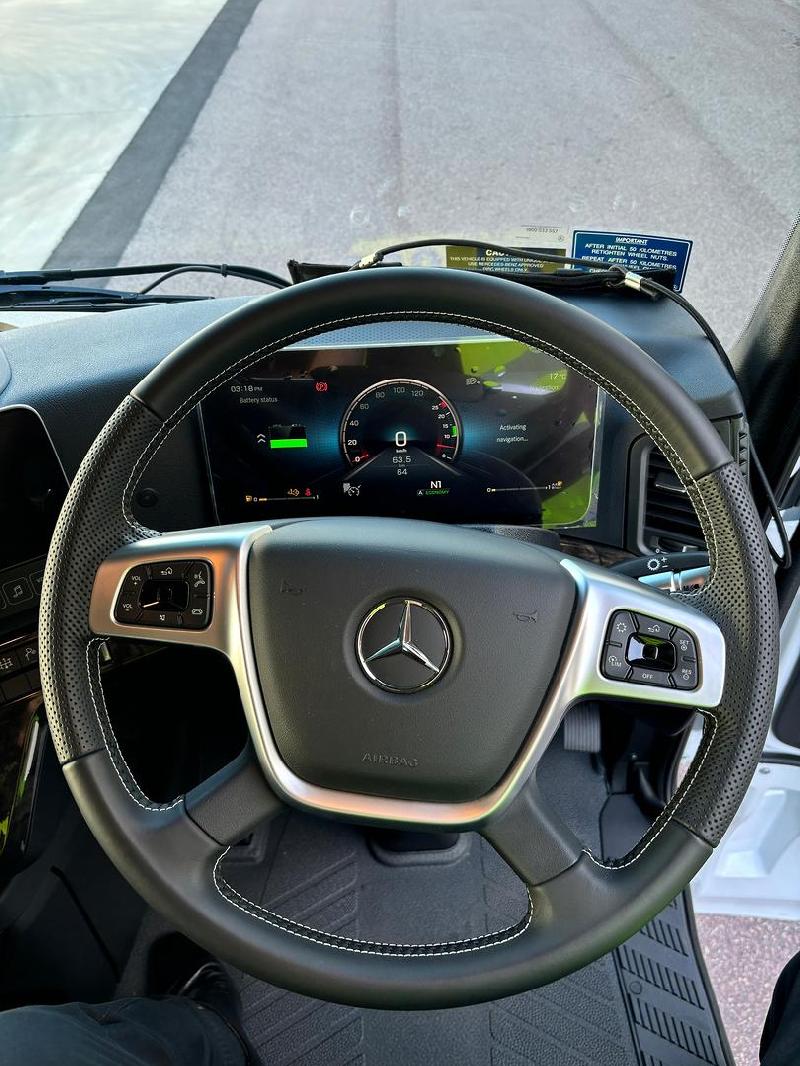 2023 Mercedes-Benz Actros 2663 