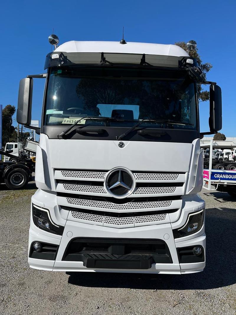 2023 Mercedes-Benz Actros 2663 