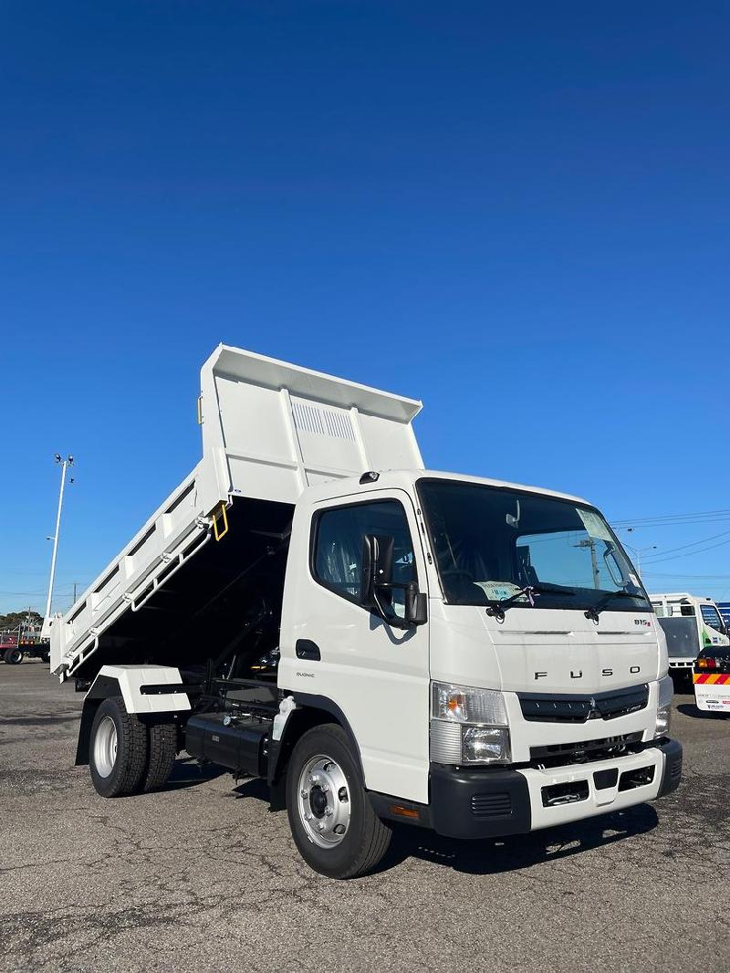 2024 Fuso Canter 815 